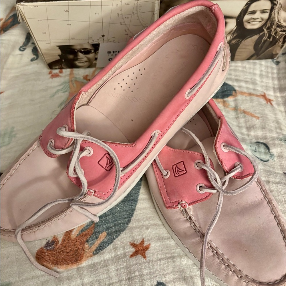 Women's size 11 Pink Sperry Topsiders - Picture 2 of 7